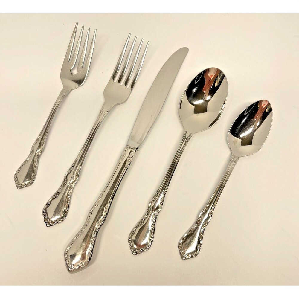 Oneida Distinction Deluxe Mansion Hall Stainless 5 pc Flatware Place Setting